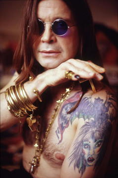 3-ozzy-osbourne-london-1991-martyn-goodacre.jpg