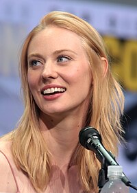Deborah_Ann_Woll_by_Gage_Skidmore_2.jpg